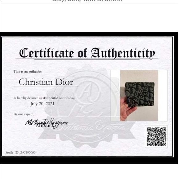 Dior Small Wallet - Picture 2 of 7